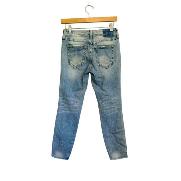 Free People AMO Stix Crop Spin The Bottle Distressed Light Wash Jeans Size 25 - Picture 7 of 8